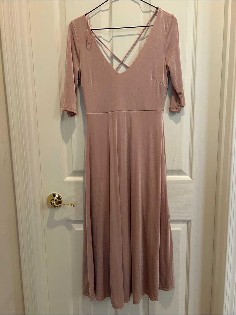 ASTR Dusty Rose V-Neck Midi Dress with Crisscross Back